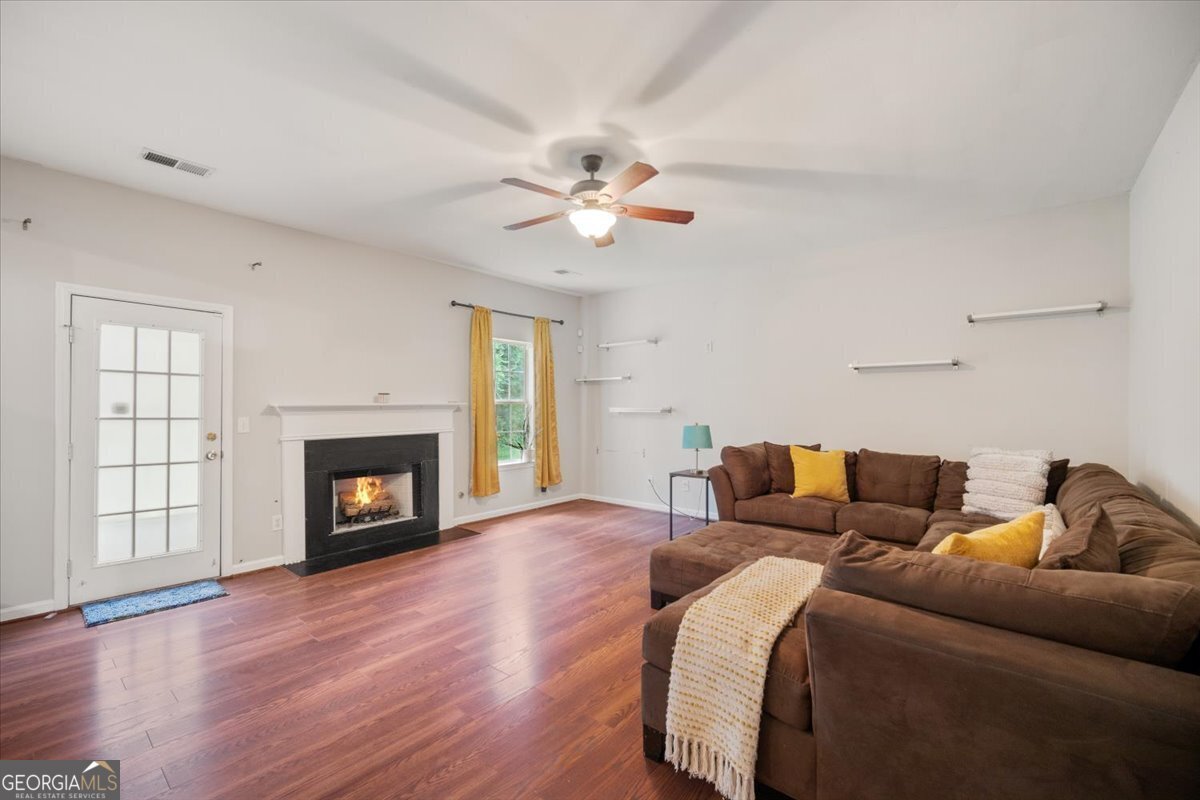 7071 Deshon Hills Lane Lithonia - 23