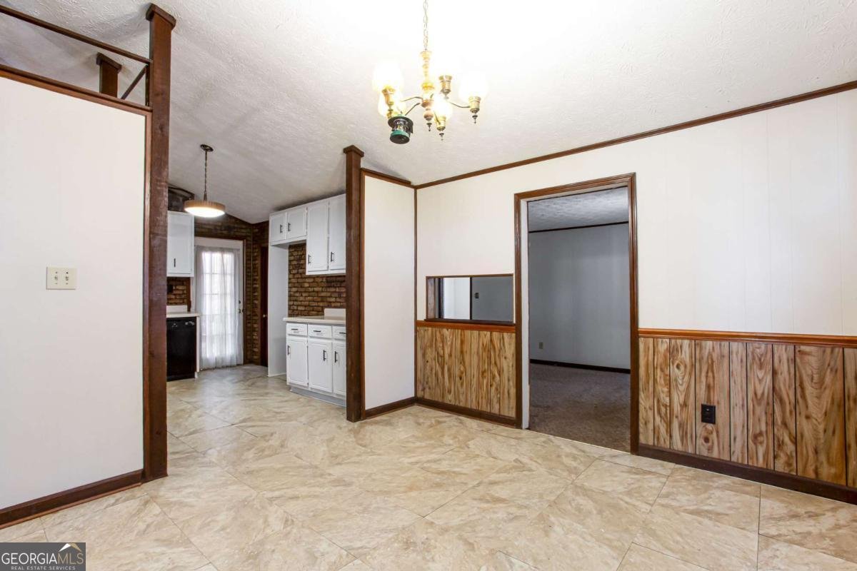 145 Davis Road Stockbridge - 15