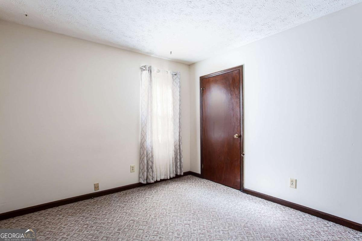 145 Davis Road Stockbridge - 33