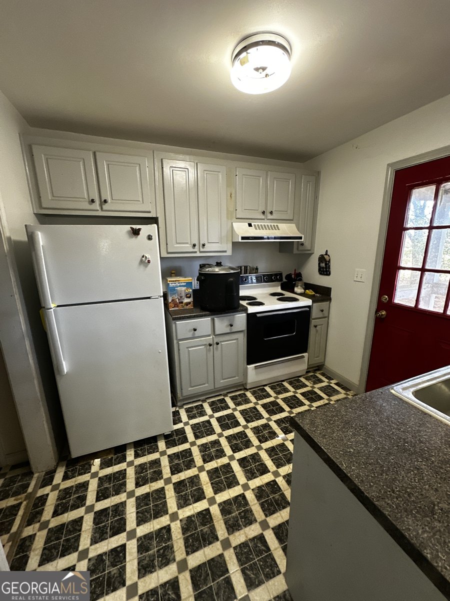 1966 Highway 142 Covington - 76