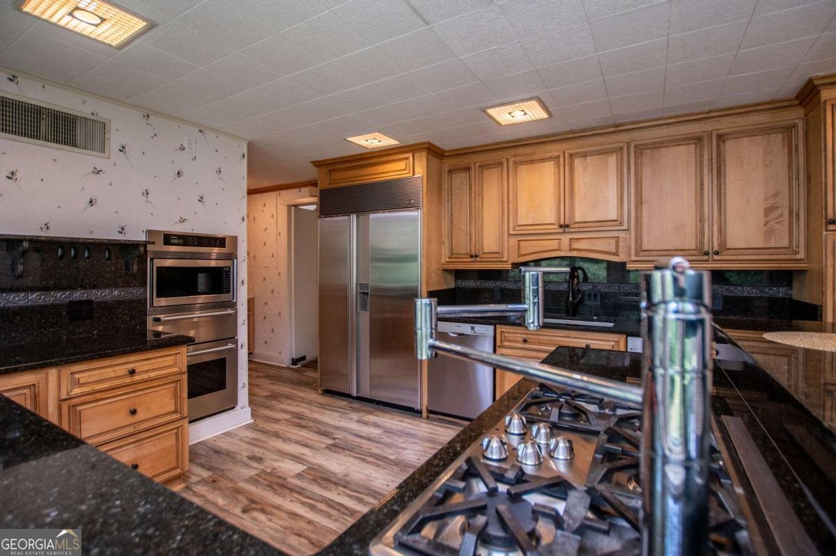 223 Lakeshore Drive Carrollton - 11