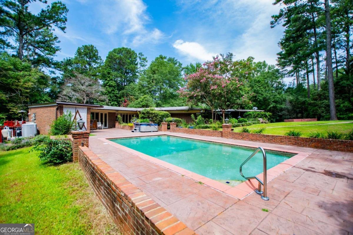 223 Lakeshore Drive Carrollton - 6