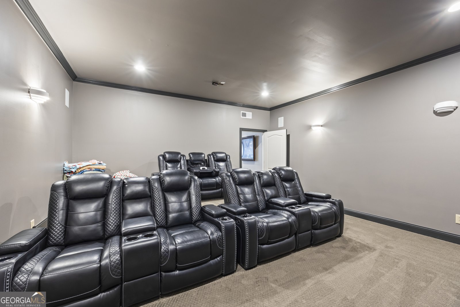 2505 Shumard Oak Drive Braselton - 76