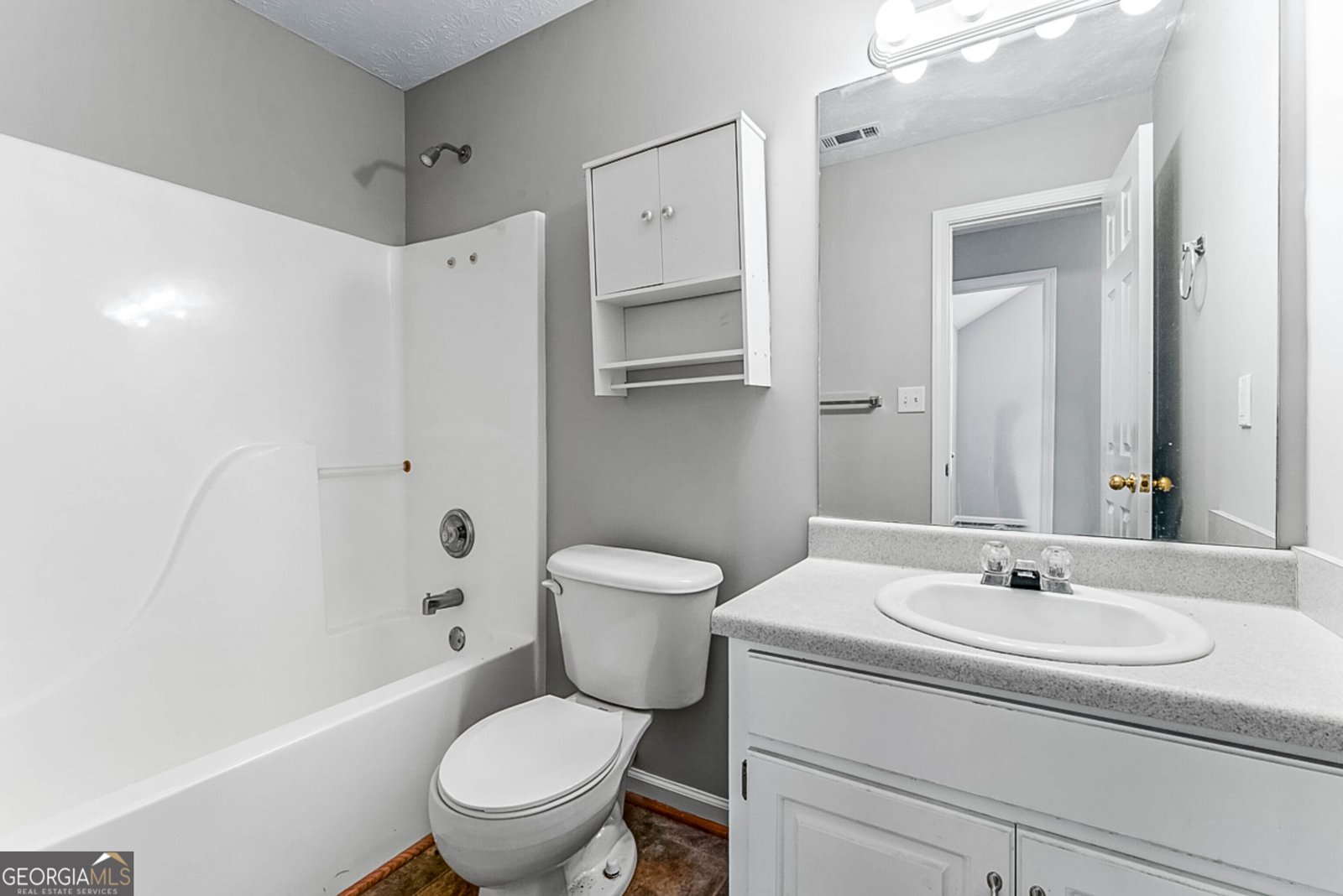 137 DODGEN PLACE Drive Hampton - 11