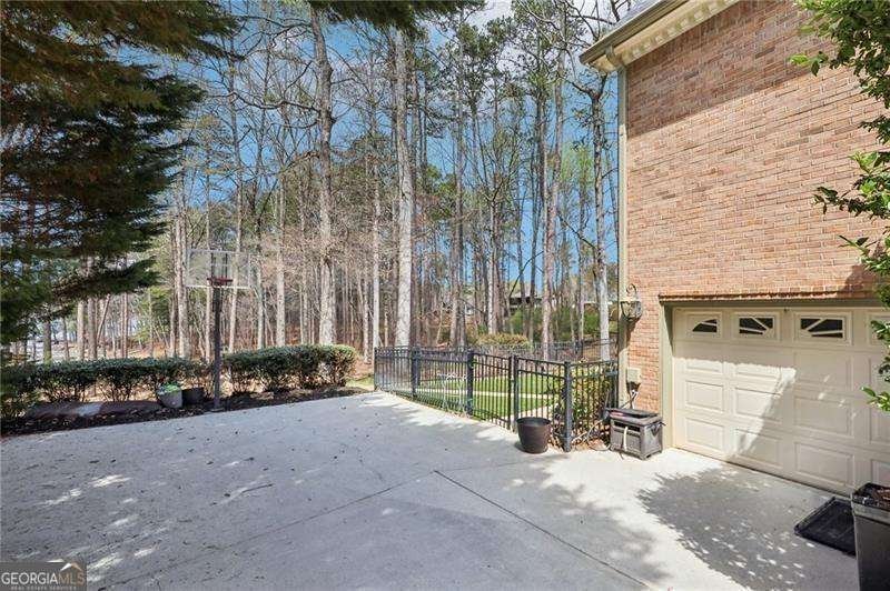 6030 Chimney Springs Road Buford - 34