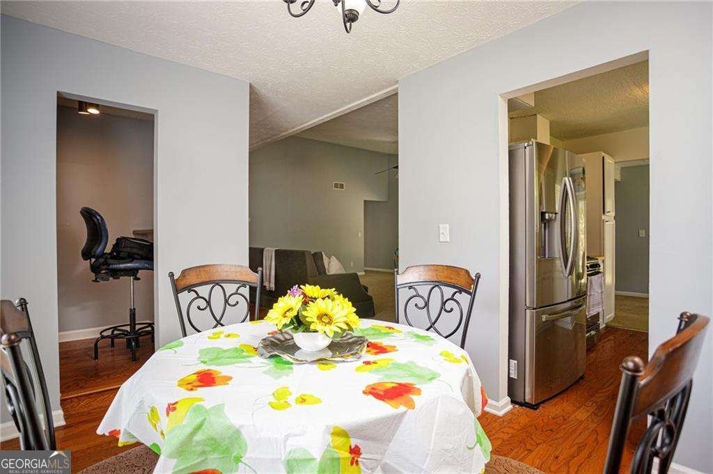 812 Steeple Chase Drive Lawrenceville - 11