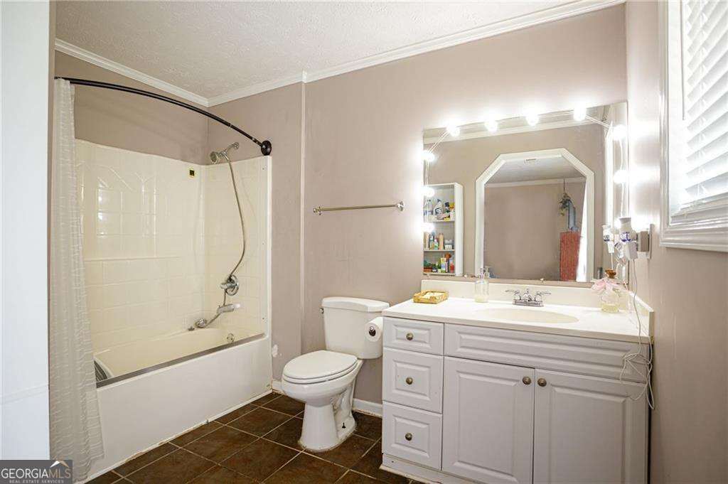 812 Steeple Chase Drive Lawrenceville - 16