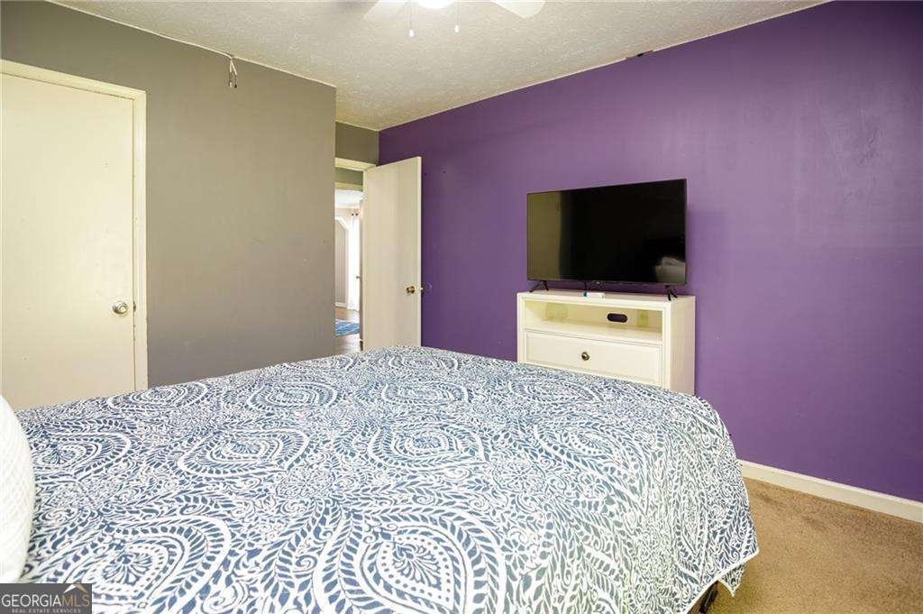 812 Steeple Chase Drive Lawrenceville - 23