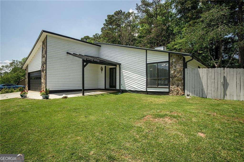 812 Steeple Chase Drive Lawrenceville - 4