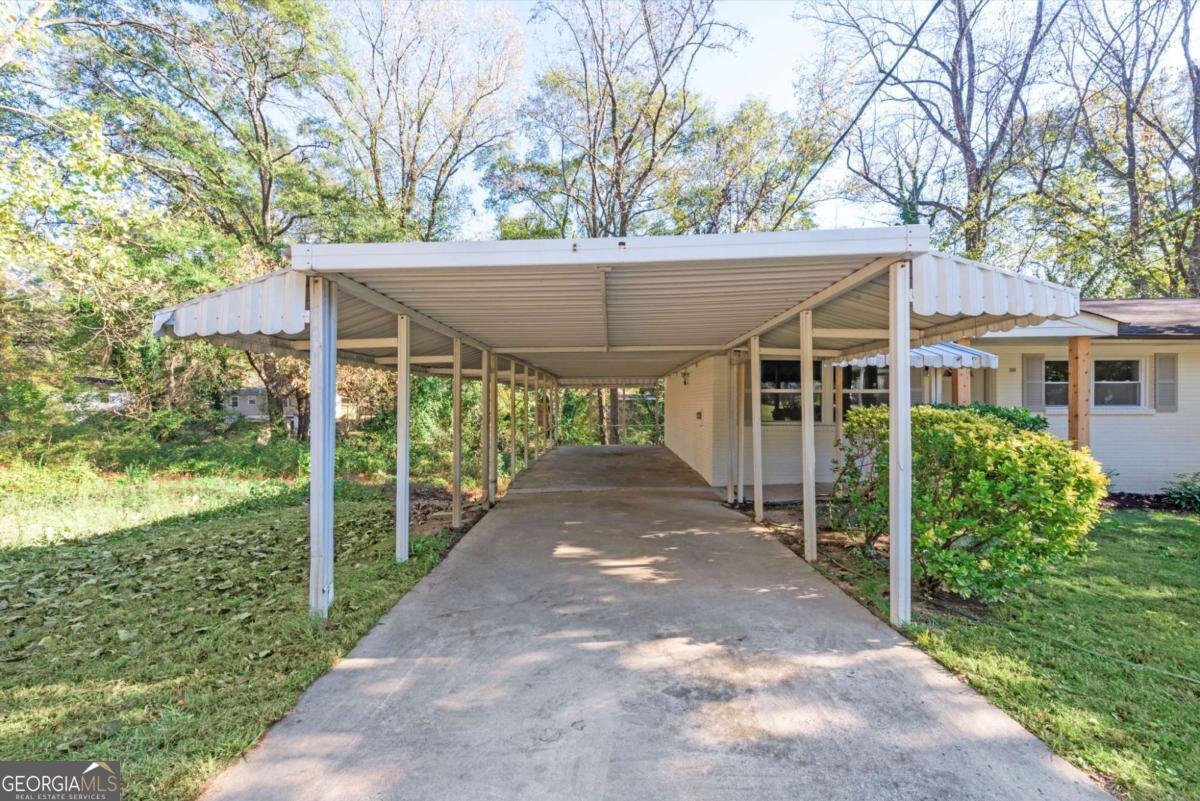 1703 Barrett Drive Atlanta - 4