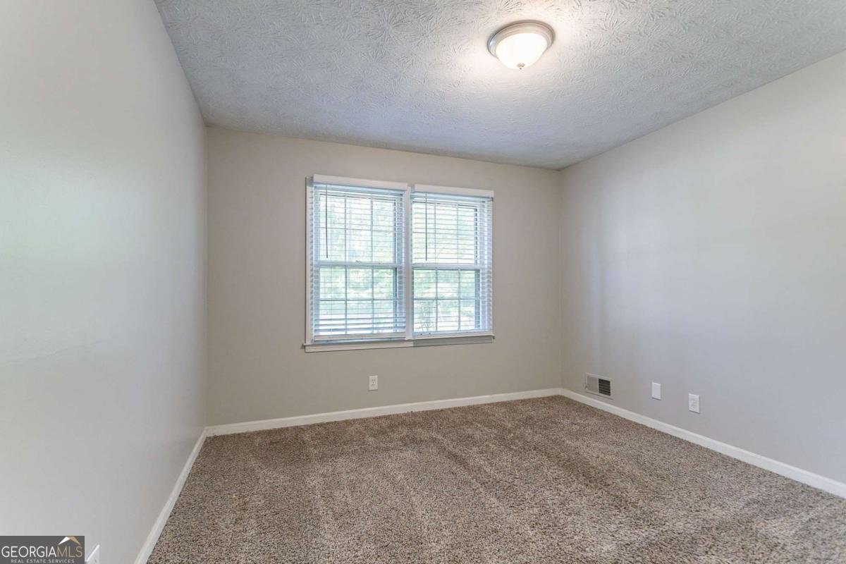 2352 Rockwood Way Stone Mountain - 20