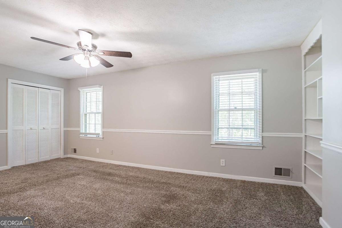 2352 Rockwood Way Stone Mountain - 23