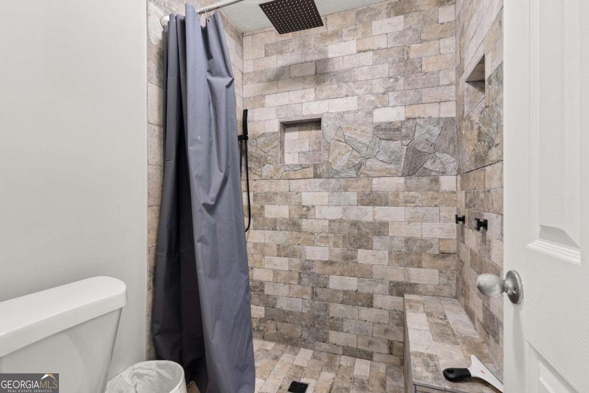 2845 Sardis Drive Buford - 1