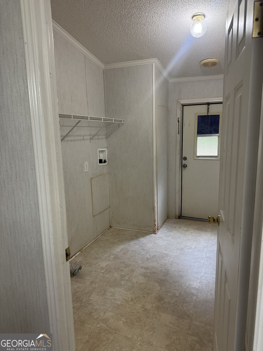 105 Skyline Drive Hampton - 11