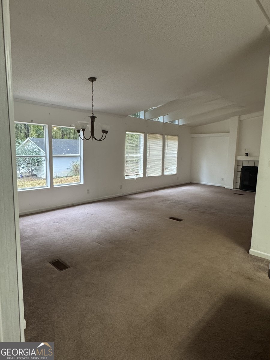 105 Skyline Drive Hampton - 4