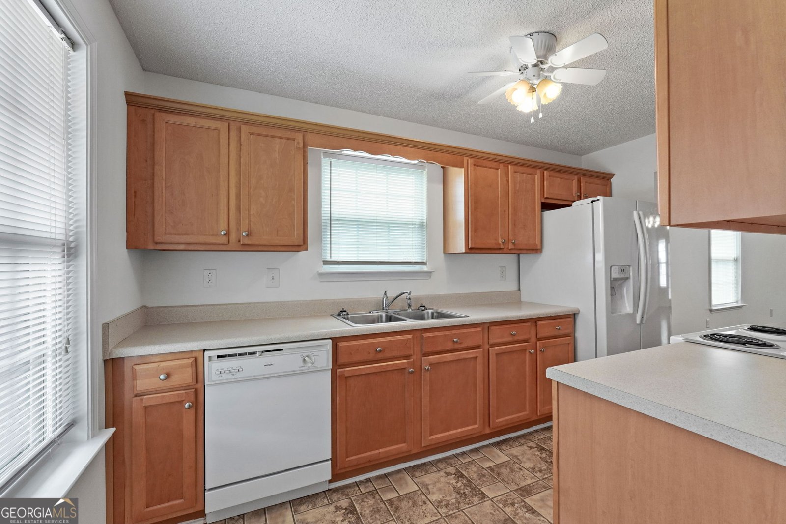 1744 Summerwoods Lane Griffin - 11