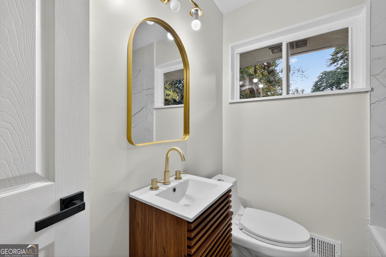 2296 Lyle Road College Park - 17