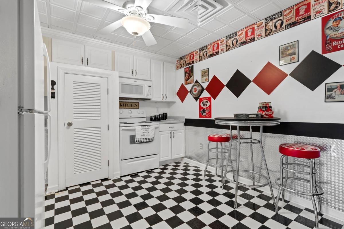 1361 Northwoods Drive Greensboro - 19