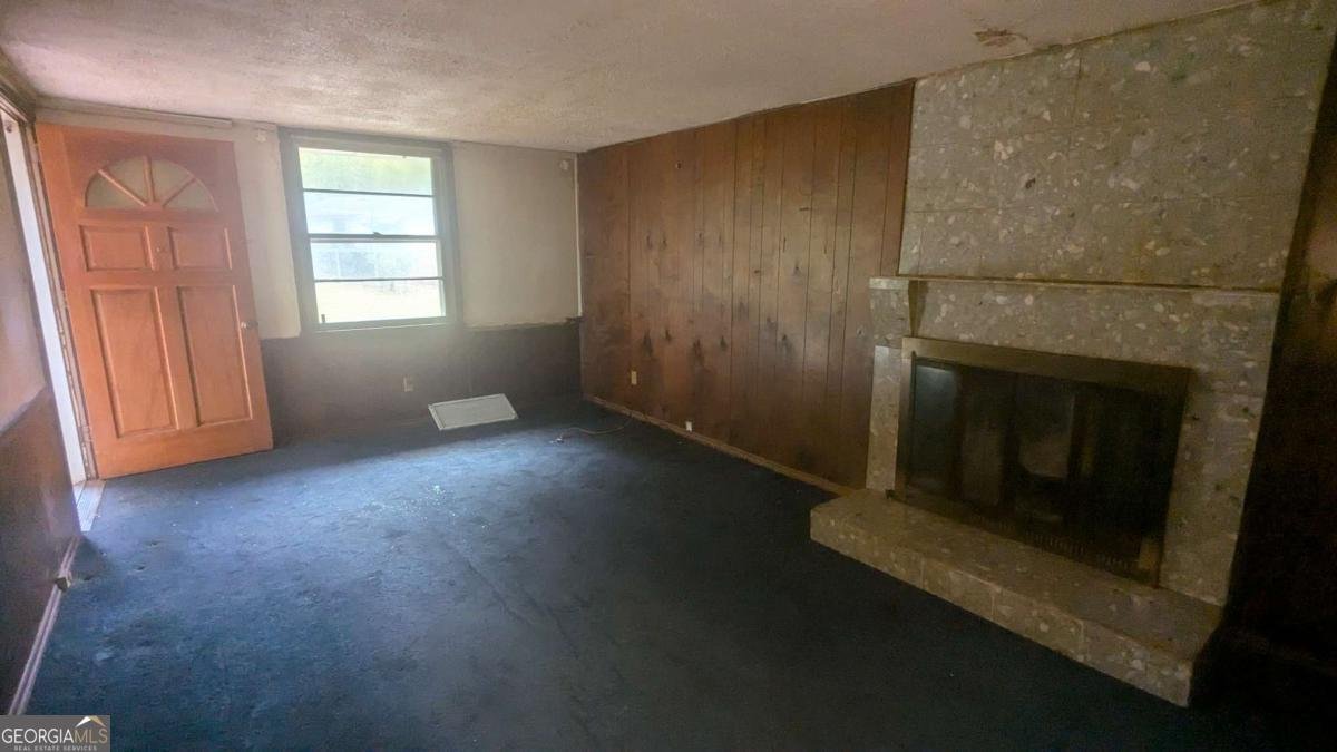 1394 Dewberry Trail Marietta - 4