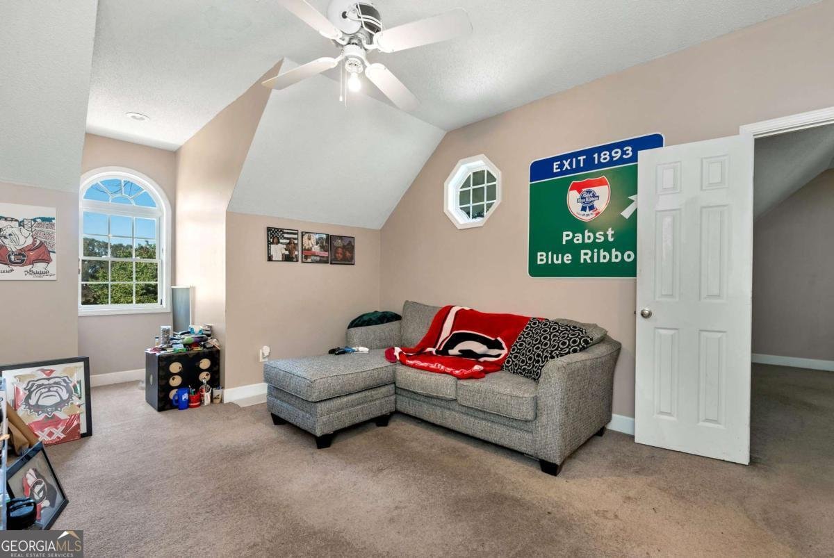 51 Howiington Road Jefferson - 10