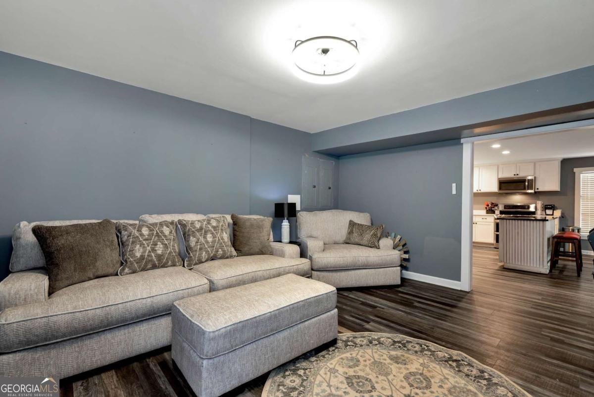 51 Howiington Road Jefferson - 22