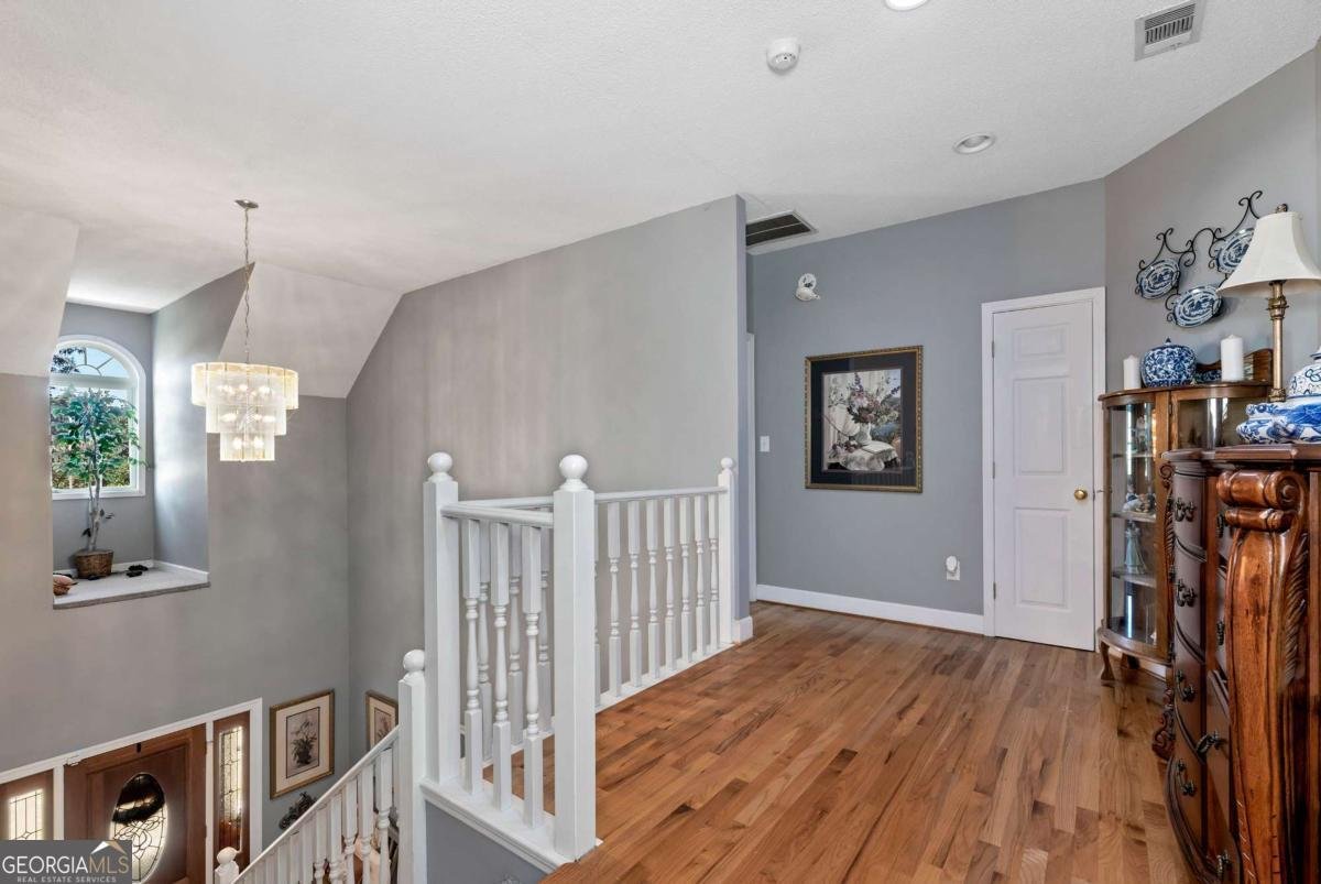 51 Howiington Road Jefferson - 8