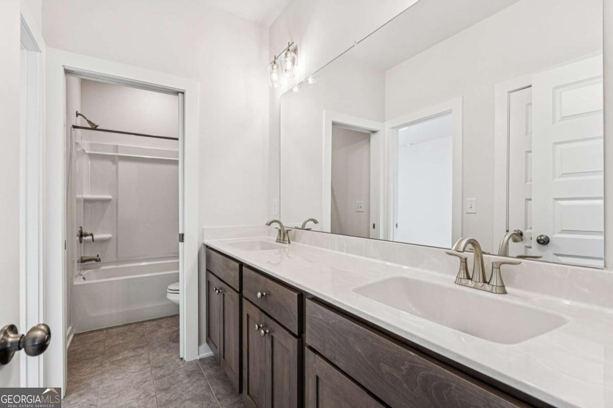 8160 Beryl Overlook Gainesville - 28