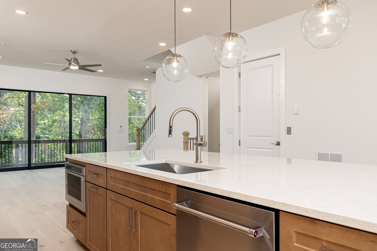 2248 Crestview Drive Brookhaven - 20