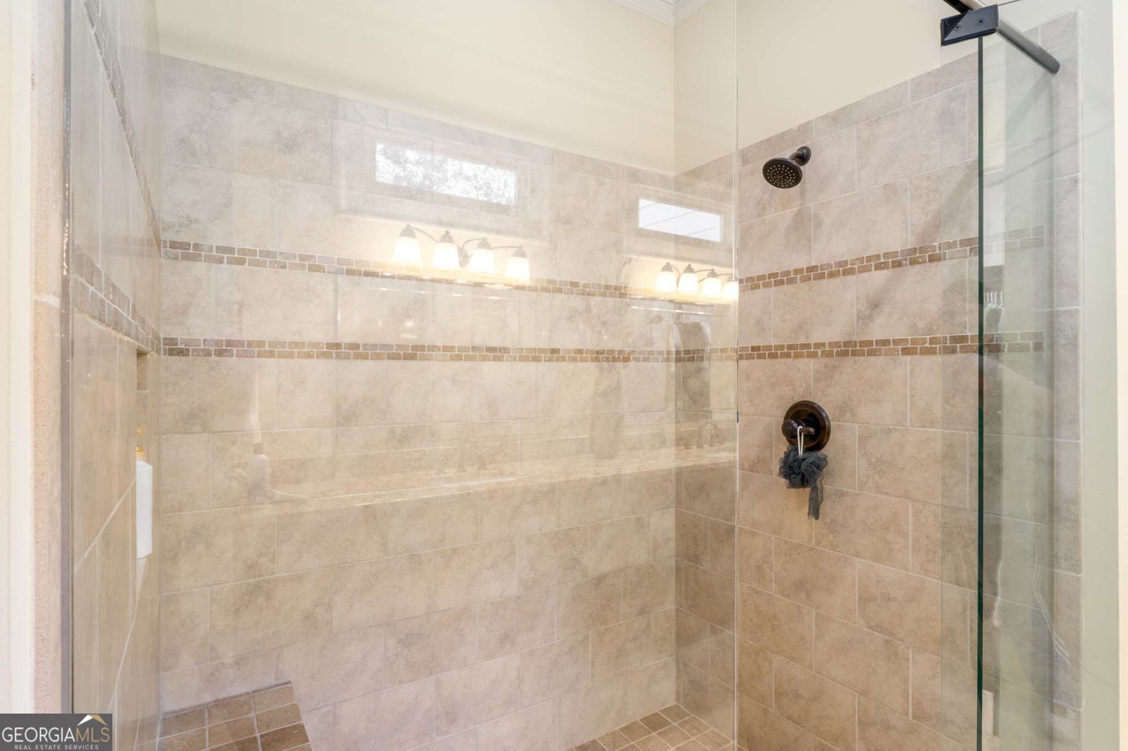 1460 Autumn Park Statham - 25