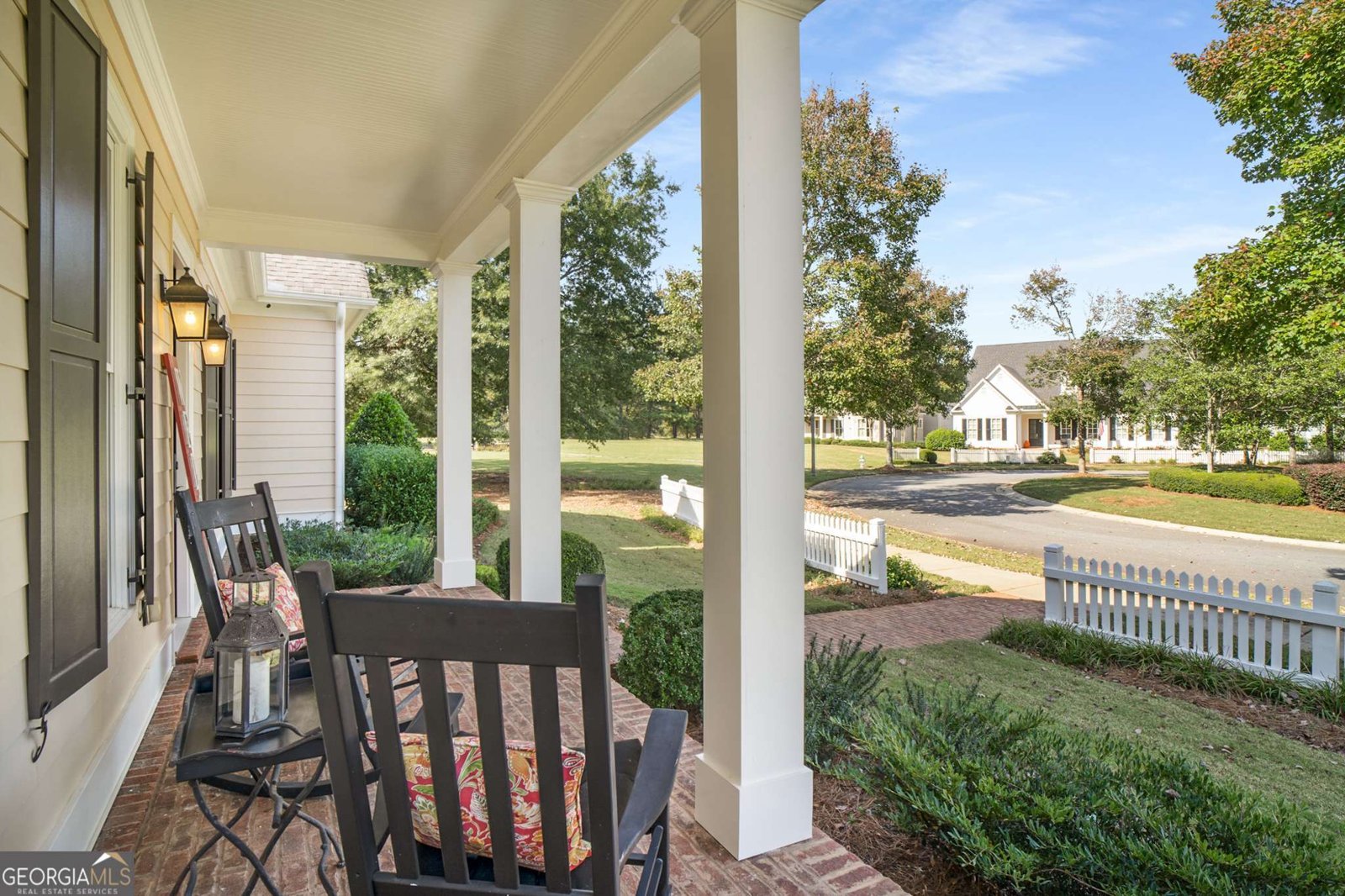 1460 Autumn Park Statham - 4