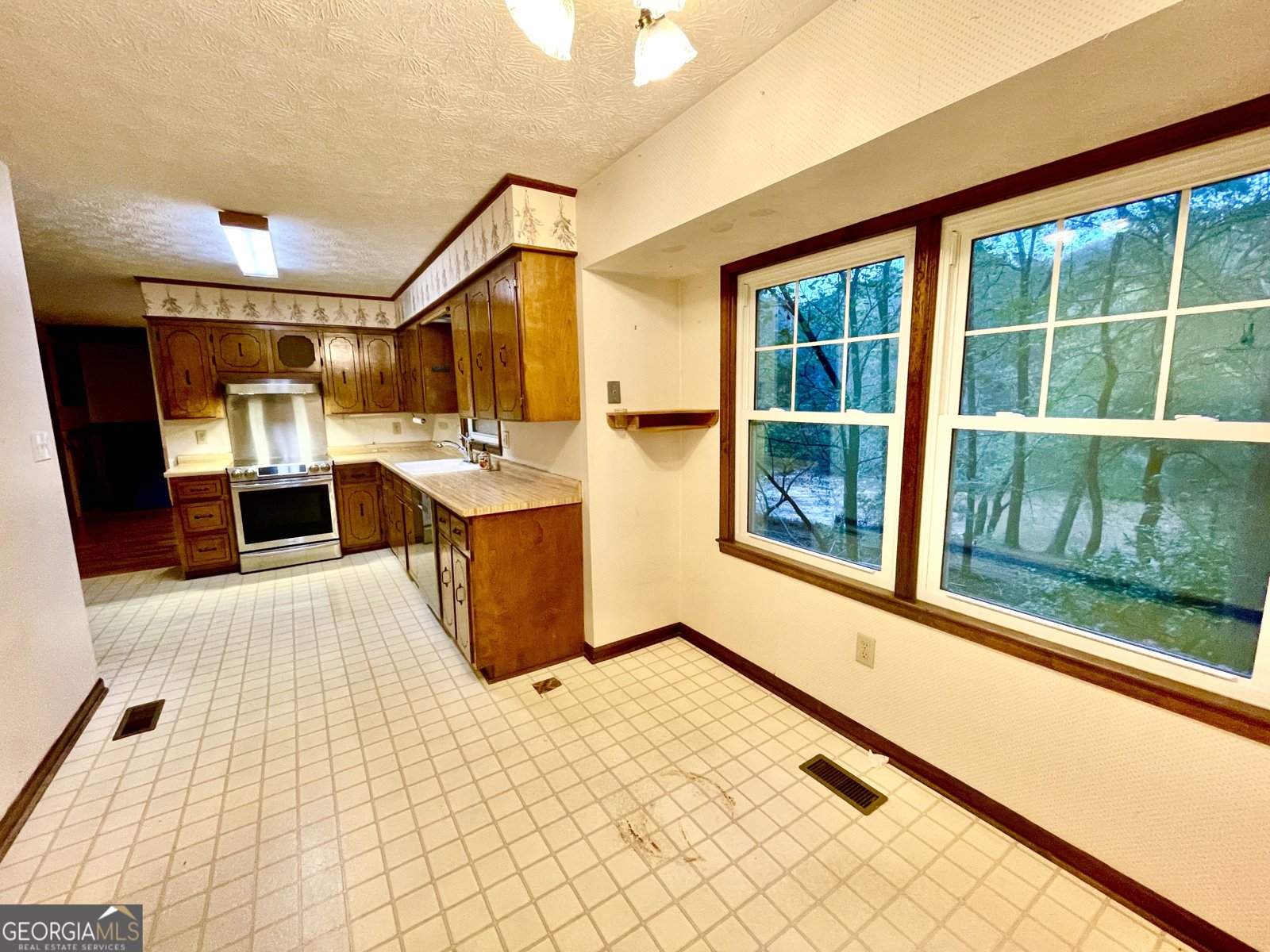 310 Spalding Circle Athens - 13