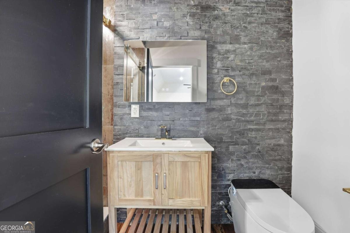 150 Cowart Lane Sylvania - 27