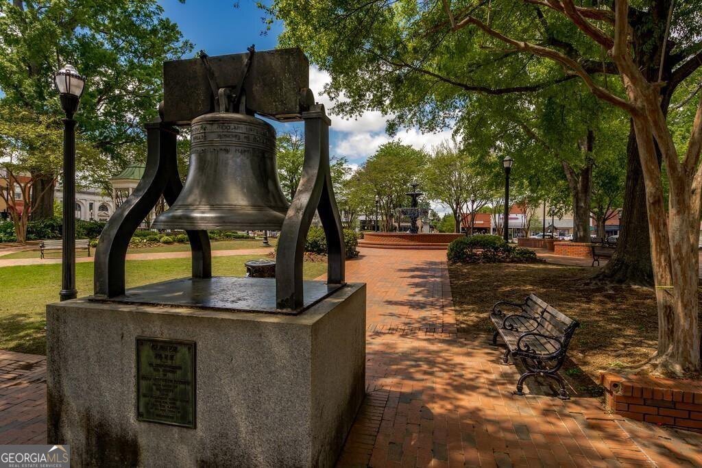 209 Waterman Street Marietta - 73