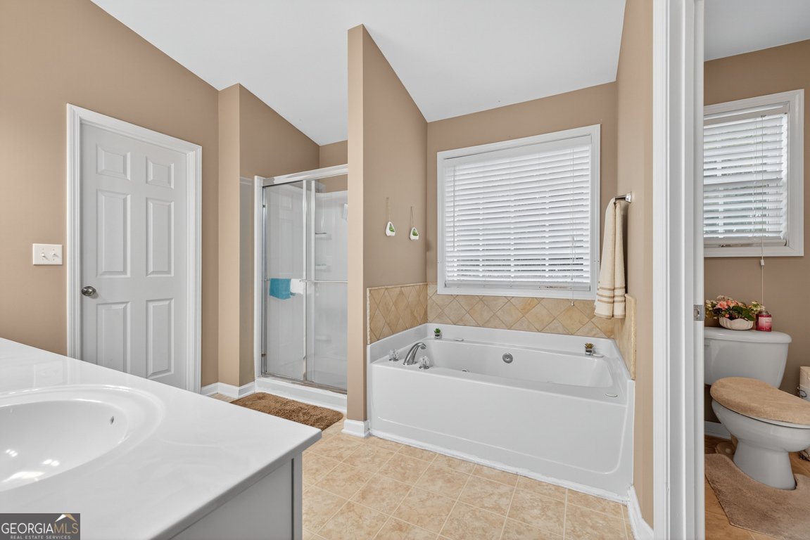 811 Rock Elm Drive Auburn - 26