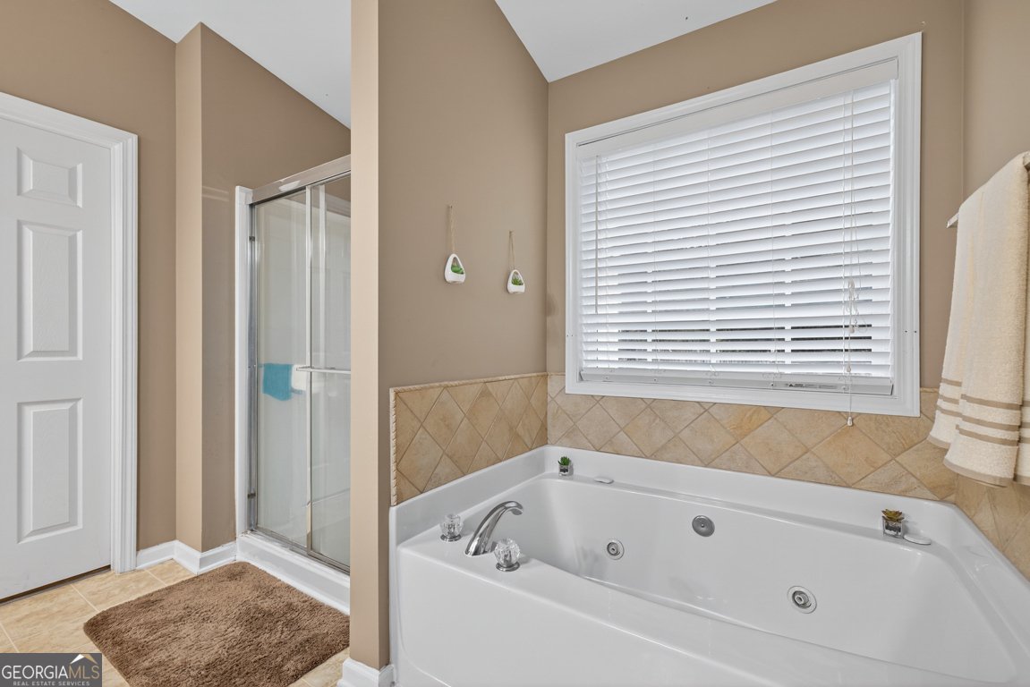 811 Rock Elm Drive Auburn - 28