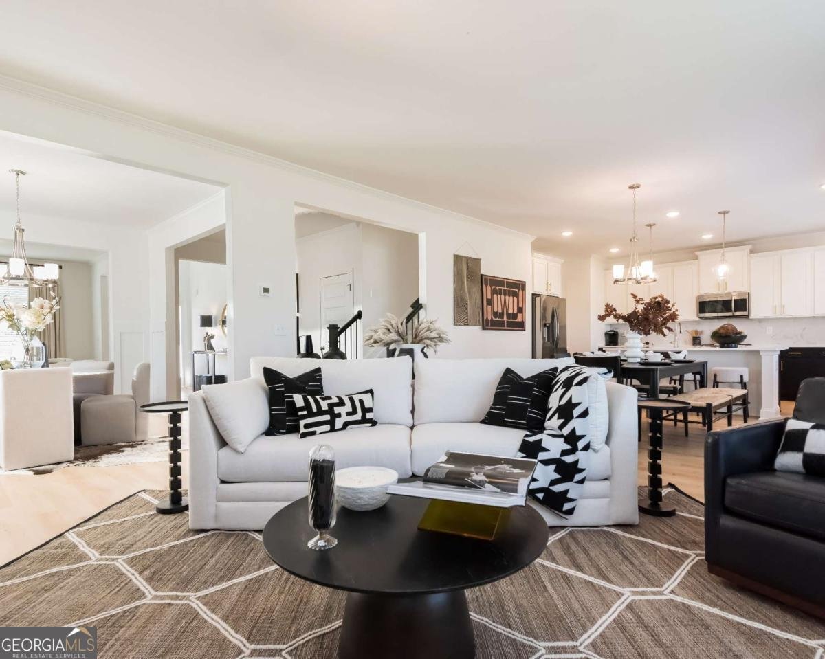 7264 Millbrae Walk Flowery Branch - 19