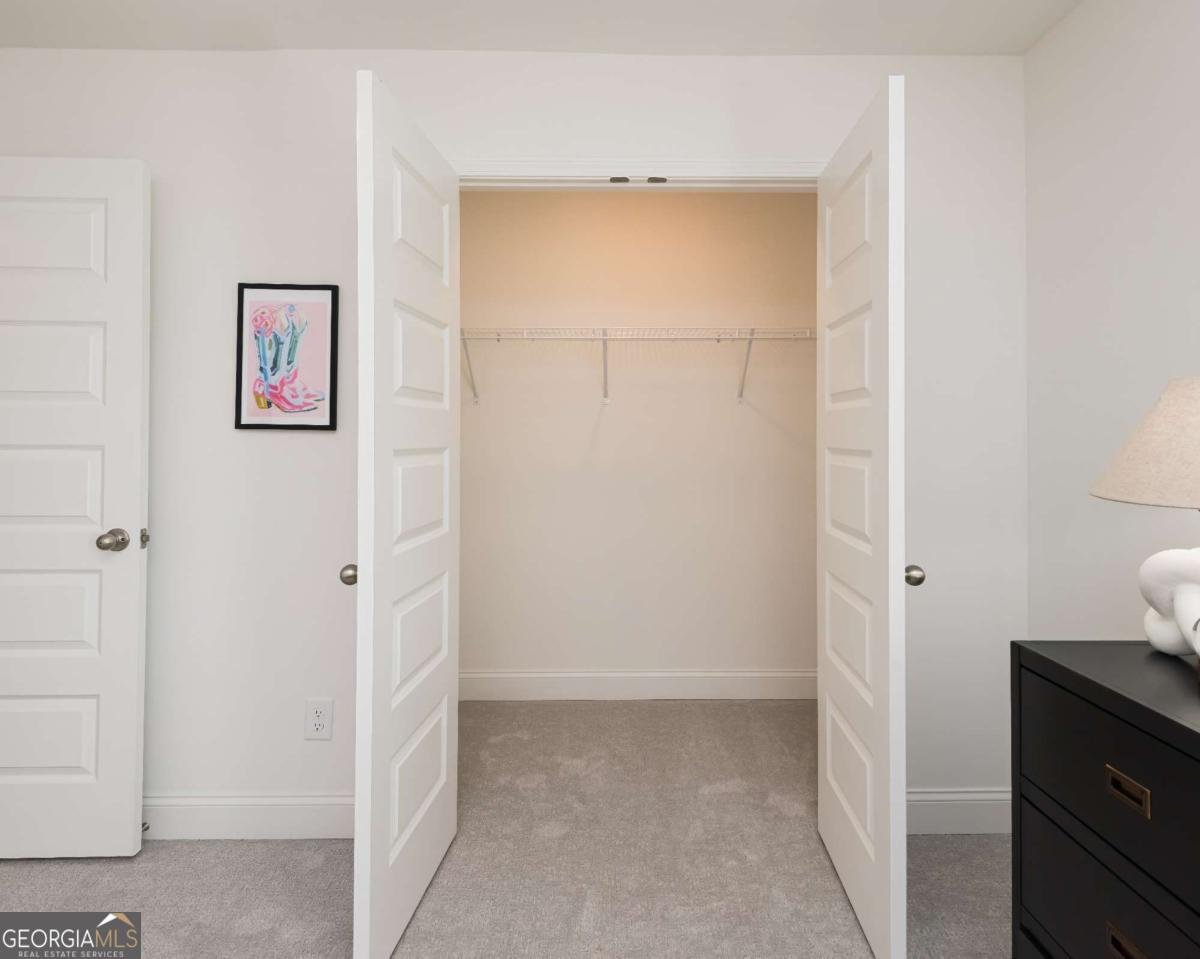 7264 Millbrae Walk Flowery Branch - 40