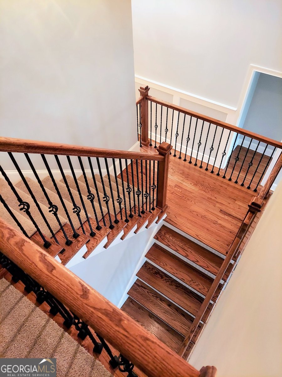 6437 Blue Water Drive Buford - 32