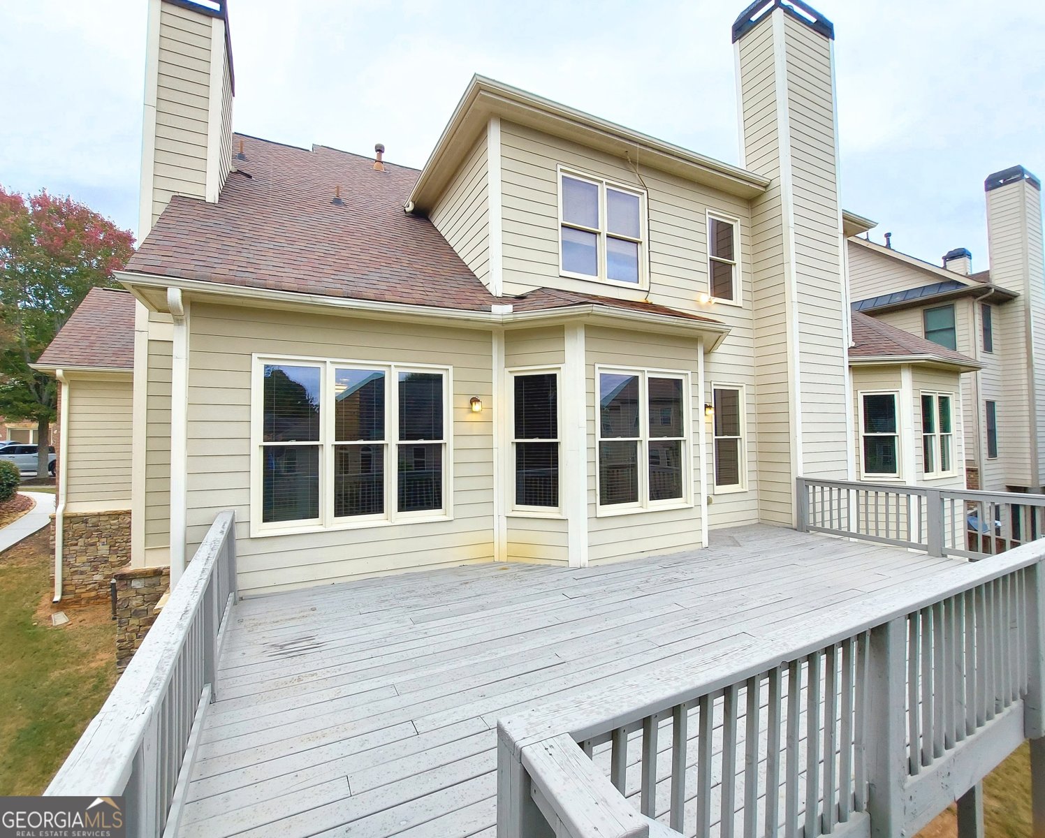 6437 Blue Water Drive Buford - 34