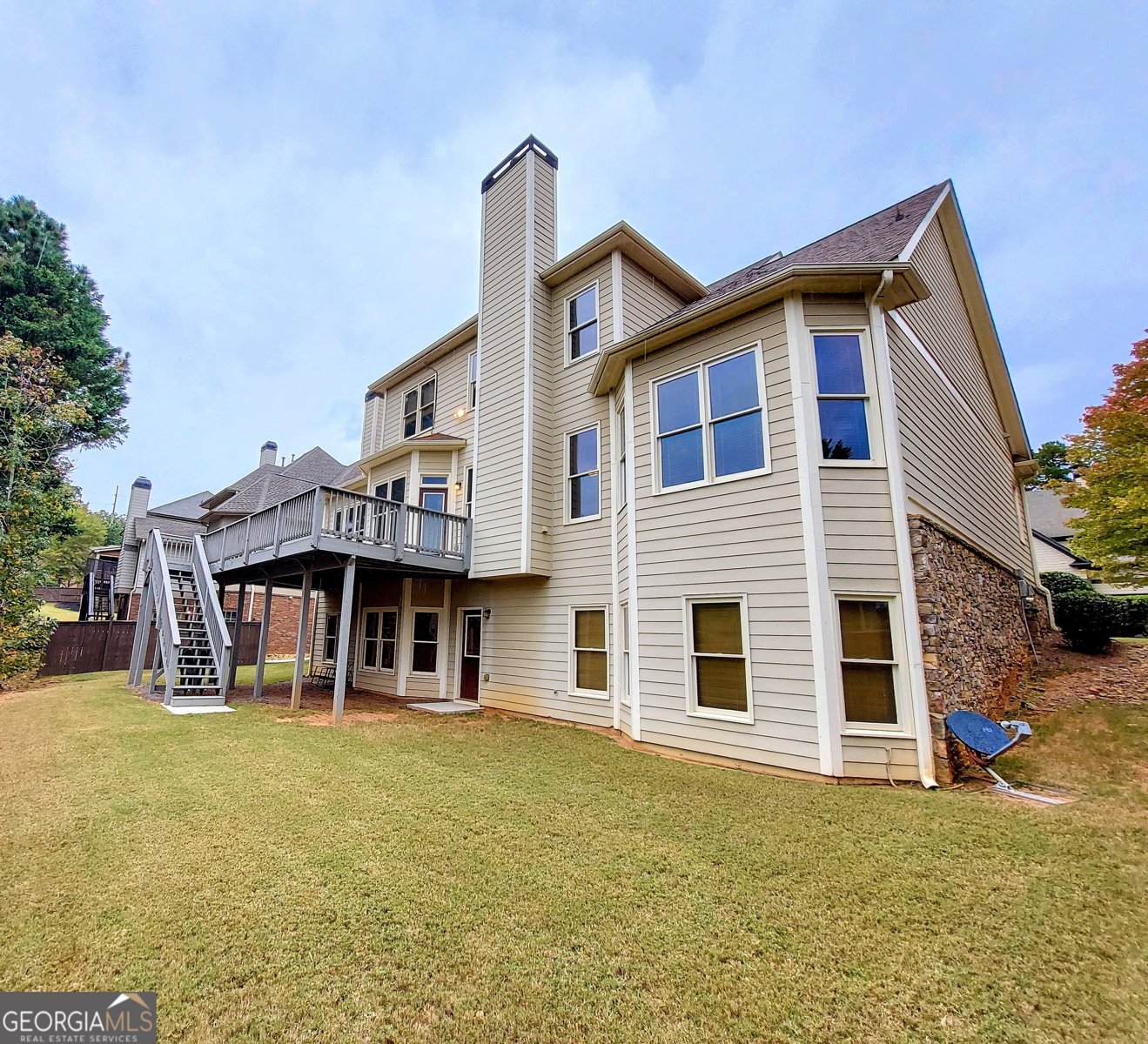 6437 Blue Water Drive Buford - 35