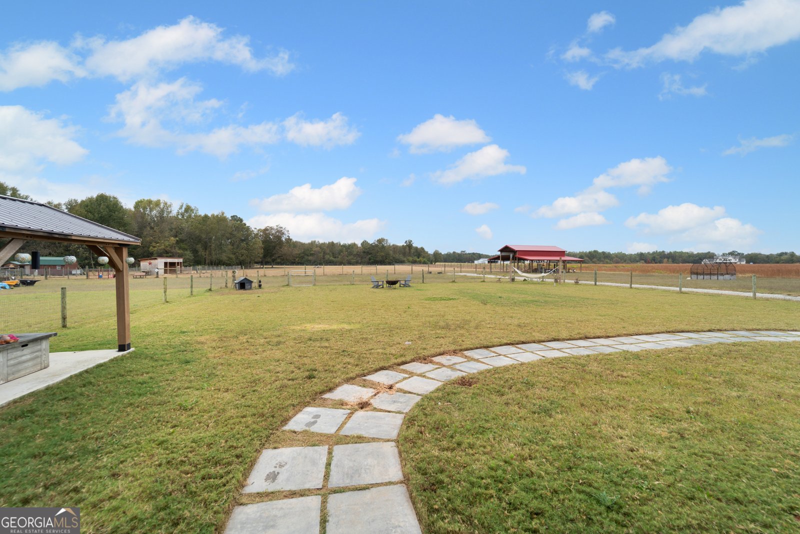 2595 Elko Road Elko - 33