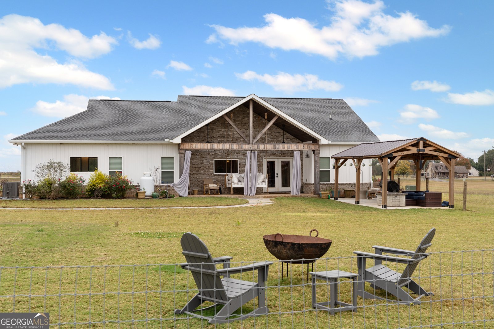 2595 Elko Road Elko - 43