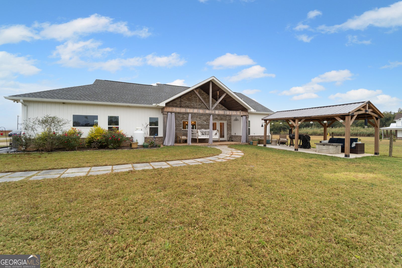 2595 Elko Road Elko - 48