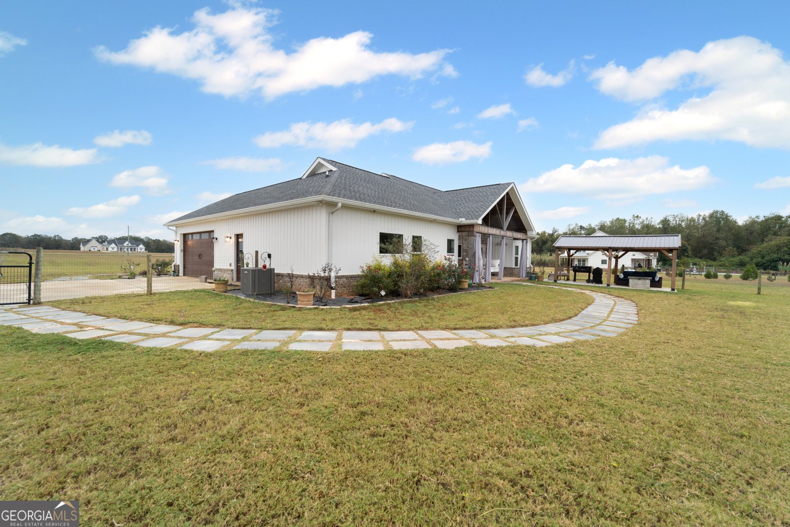 2595 Elko Road Elko - 49