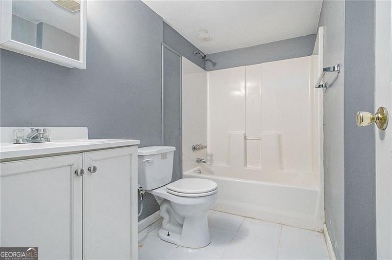 1956 Spencer Oaks Lane Lithonia - 13