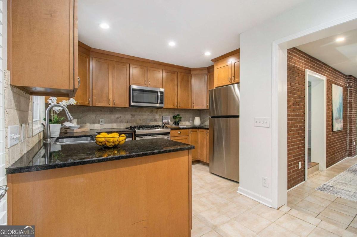 2057 Cambridge Avenue Atlanta - 14