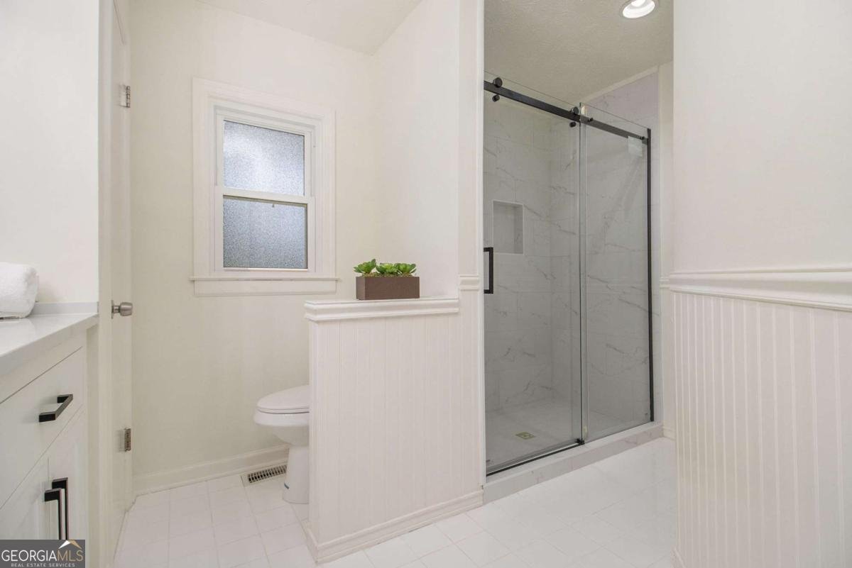 2057 Cambridge Avenue Atlanta - 34