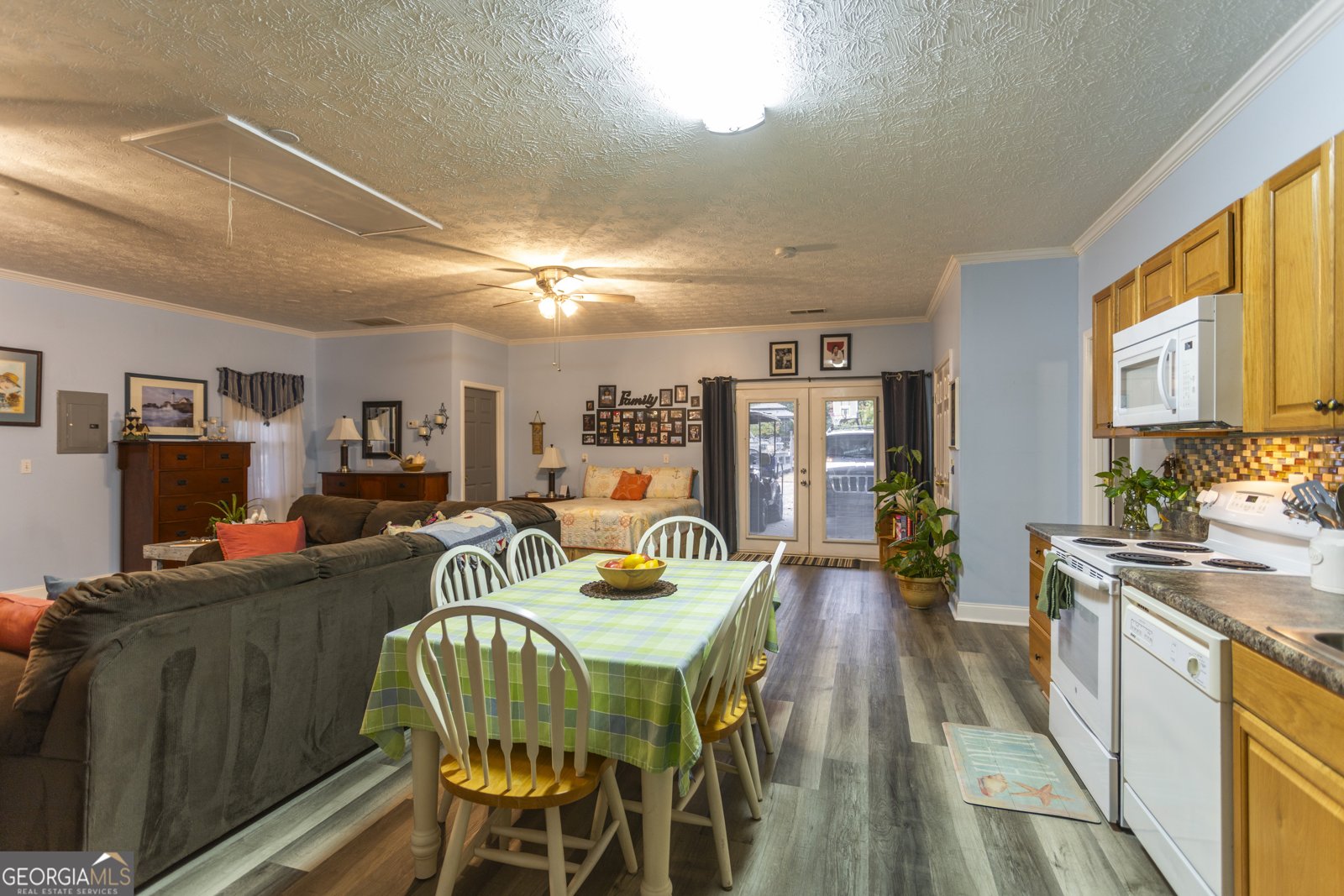 1021 Broughton Lane Newborn - 14