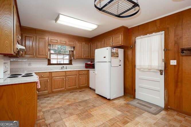 408 College Street Cedartown - 27