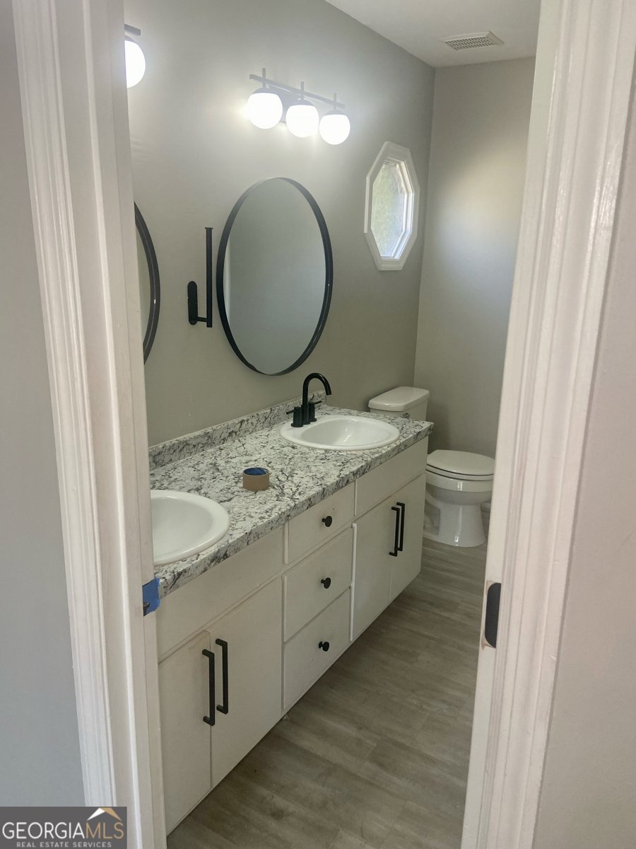 2216 Hunter Court Columbus - 10